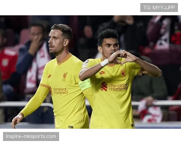 萨拉戈萨中路渗透战术创新显成效，助力球队强势取胜