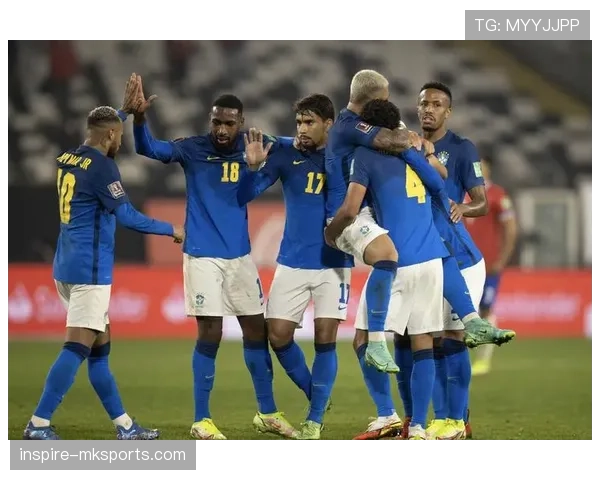 法国队强势领跑世界杯欧洲区预选赛，豪取全胜战绩