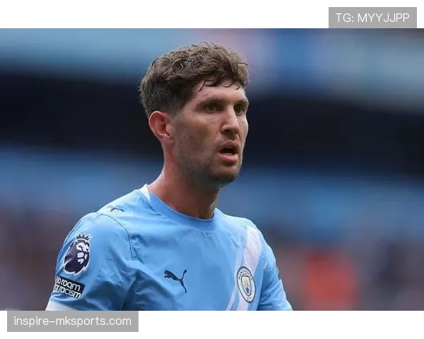 约翰·斯通斯对抗哈兰德的身体对抗表现分析